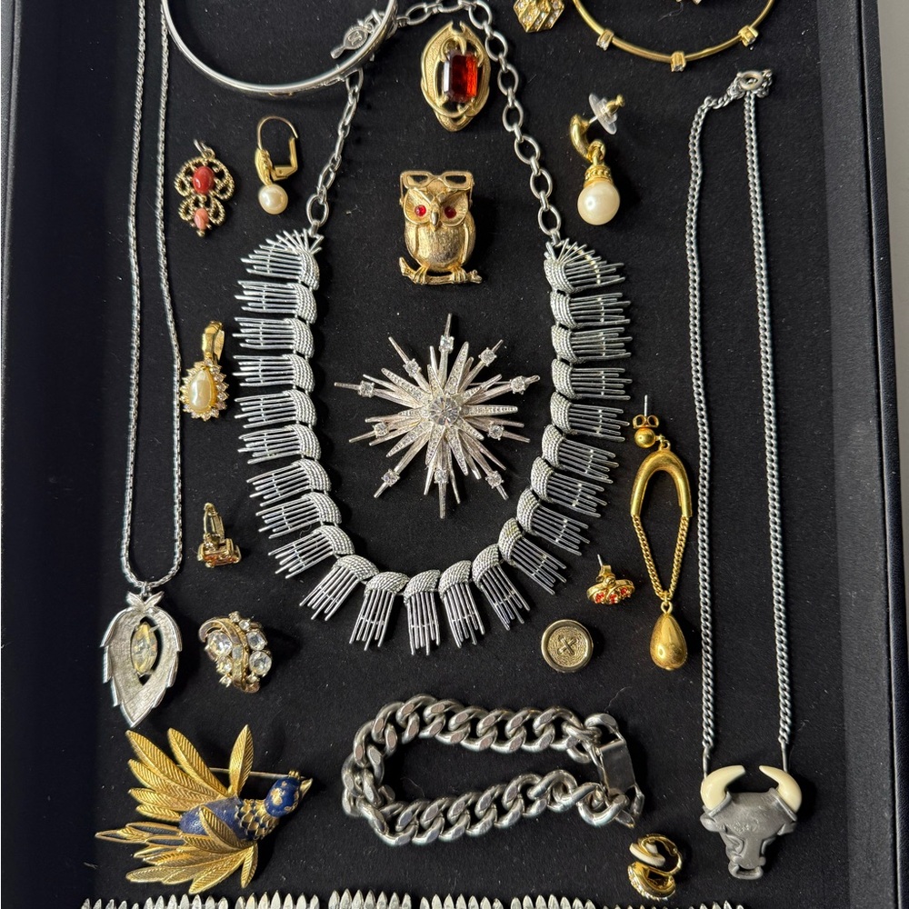 Vintage Signed Jewelry lot